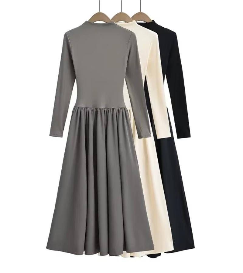 Ilaria | Abito in Maglia Morbida dal Flusso Elegante