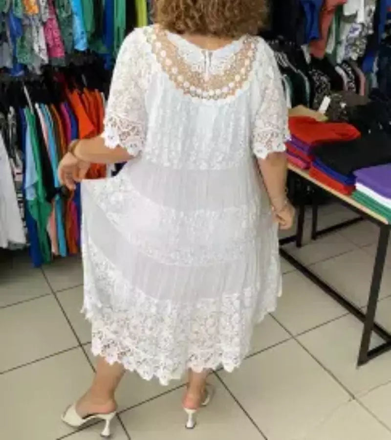 Maria | Abito In Pizzo Dalla Linea Perfetta